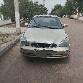 Daewoo Nubira 2000