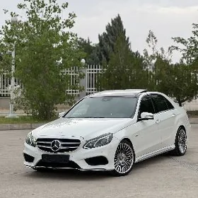 Mercedes-Benz E300 2010