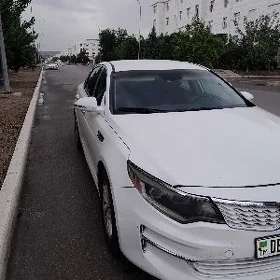 Kia Optima 2020
