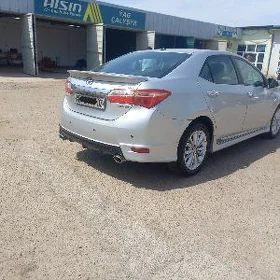 Toyota Corolla 2015