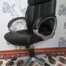 Kreslo koža