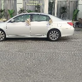 Toyota Avalon 2011
