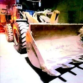 XCMG LW500F 2012