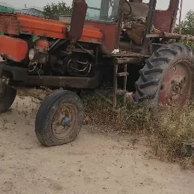 MTZ 80 1985