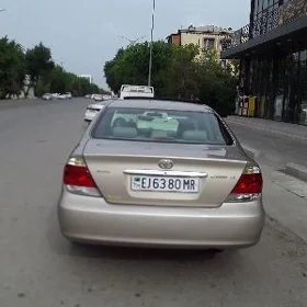 Toyota Camry 2005
