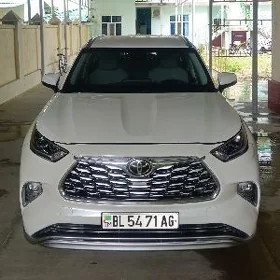 Toyota Highlander 2021