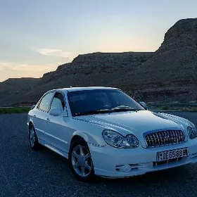 Hyundai Sonata 2001