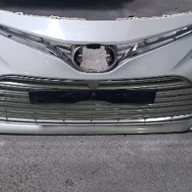 Bamper öñki Camry 2021