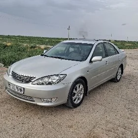 Toyota Camry 2005