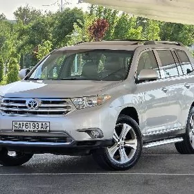 Toyota Highlander 2011