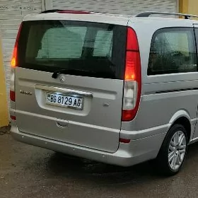 Mercedes-Benz Viano 2005
