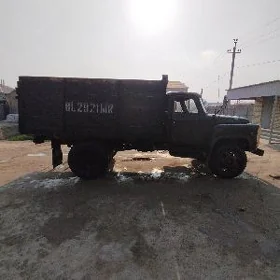 Gaz 52 1986