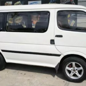 Toyota Hiace 1990