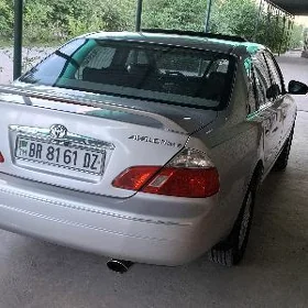 Toyota Avalon 2003