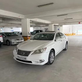 Lexus ES 350 2011