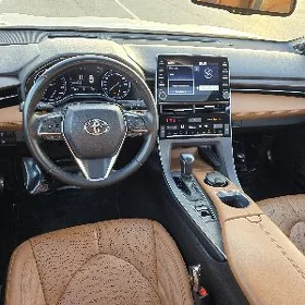 Toyota Avalon 2022