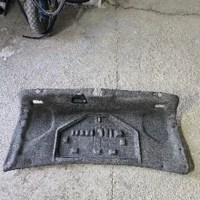 BMW E34 bagaž keçe