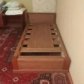 krawat,spalniya