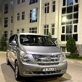 Hyundai H-1 2011