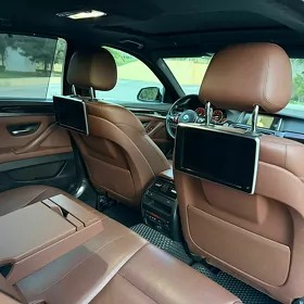 BMW F10 2015