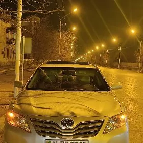 Toyota Camry 2010