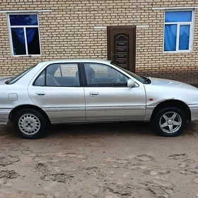Hyundai Sonata 1993