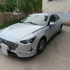 Hyundai Sonata 2021