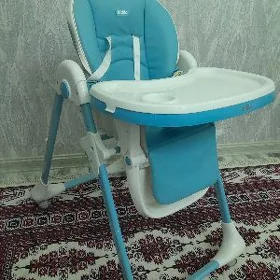 Столик для кормления