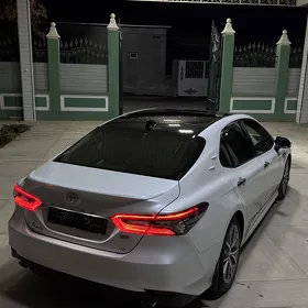 Toyota Camry 2023