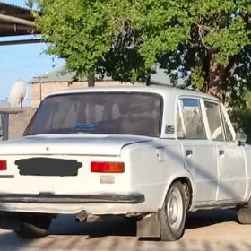 Lada 2104 1984