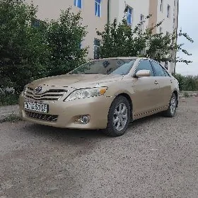Toyota Camry 2011