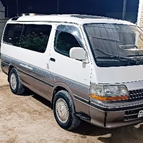 Toyota Hiace 1990