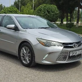 Toyota Camry 2017