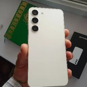 Samsung S23