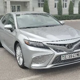 Toyota Camry 2022