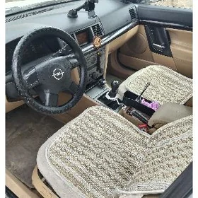 Opel Vectra 2003