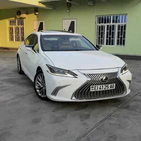 Lexus ES 350 2019