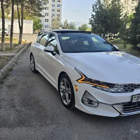 Kia K5 2022