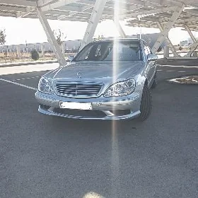 Mercedes-Benz S-Class 2000