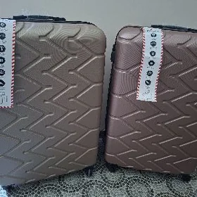 Вализ, Чемоданы.