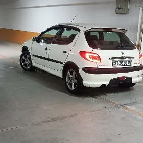 Peugeot 206 2004