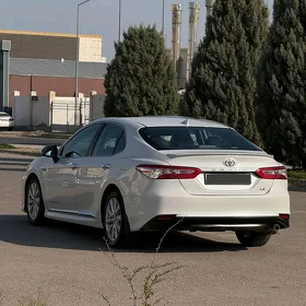 Toyota Camry 2020