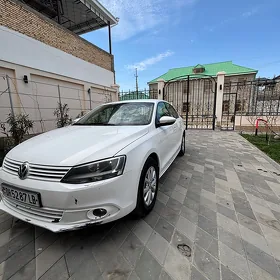 Volkswagen Jetta 2014