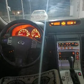 Infiniti G35 2005
