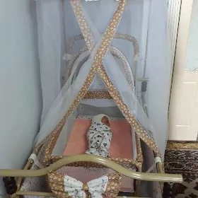 krowat kolubelnaya