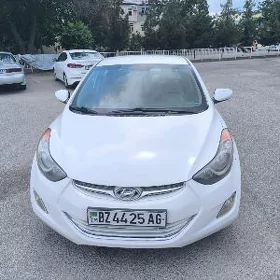 Hyundai Elantra 2011