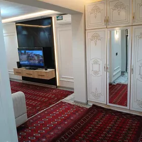 11 Mkr 3 Etaz 3 komnat