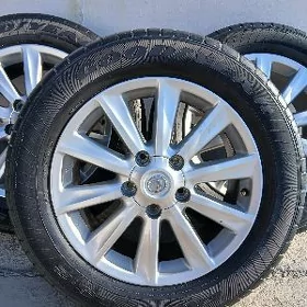 Lexus LX diska teker R20