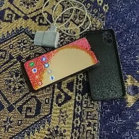 SAMSUNG GALAXY A4