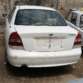 Daewoo Nubira 2000